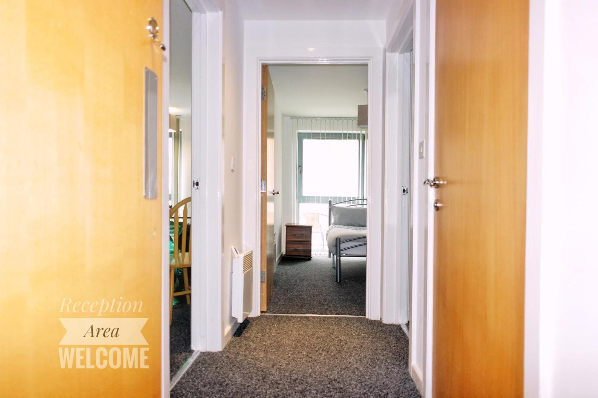 2 Bed Ensuite With Balcony And Free Onsite Secure Parking Manchester Exterior photo
